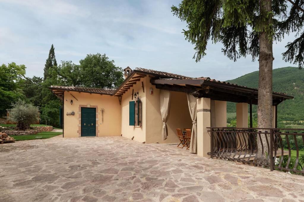 Villa Gina Umbria Luxury Retreat SantʼAnatolia di Narco Esterno foto